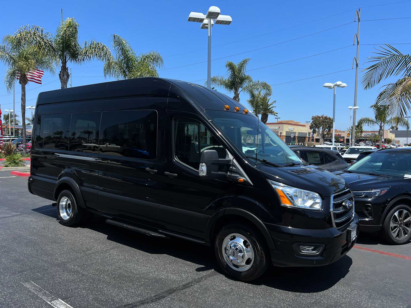 2020 Ford Transit Passenger XLT