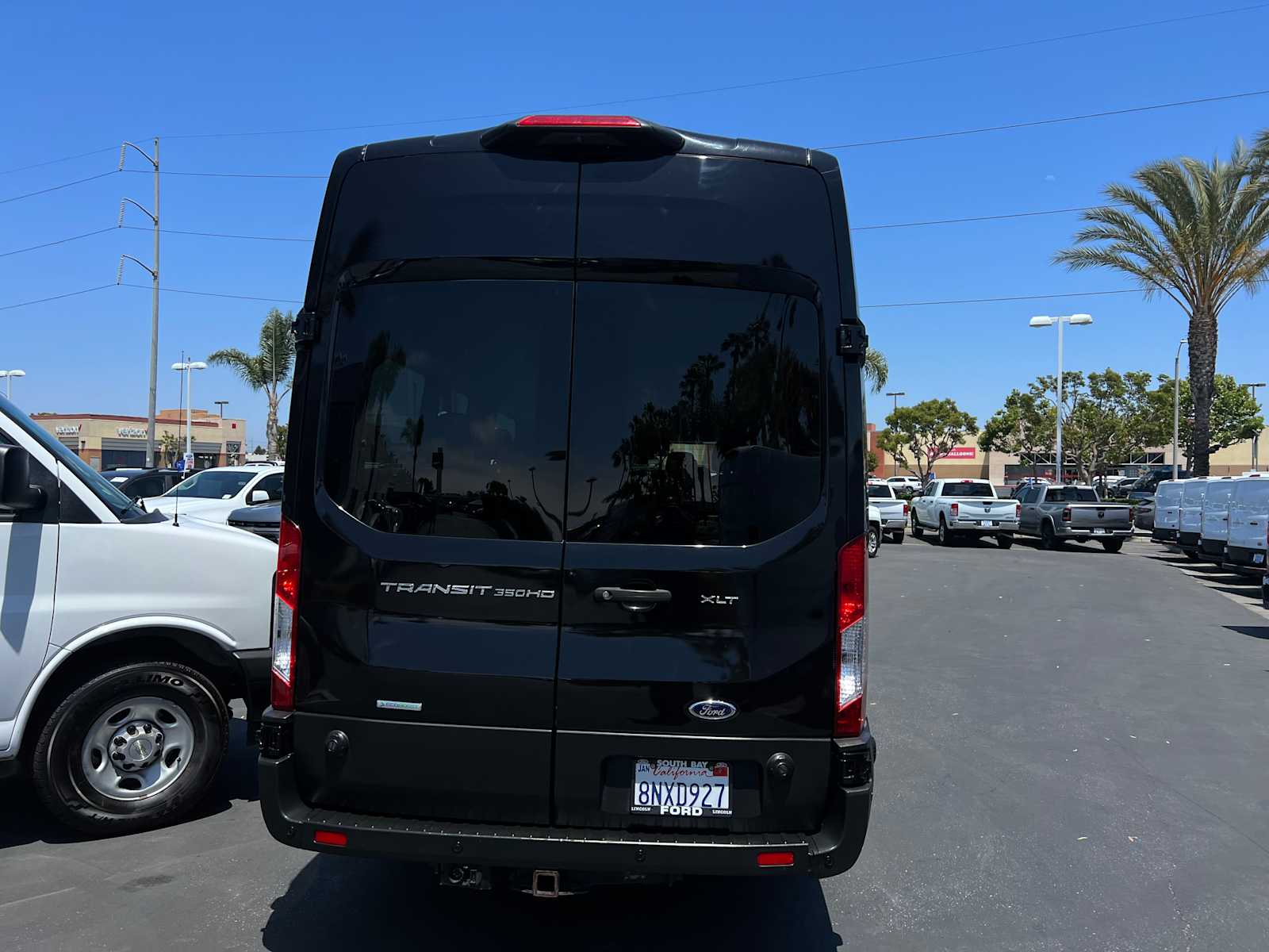 2020 Ford Transit Passenger XLT