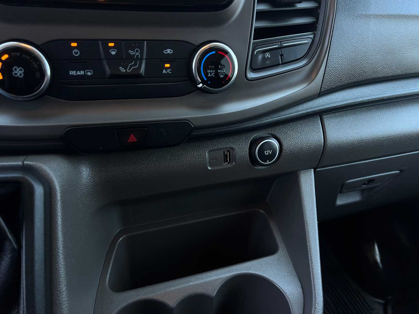 2020 Ford Transit Passenger XLT