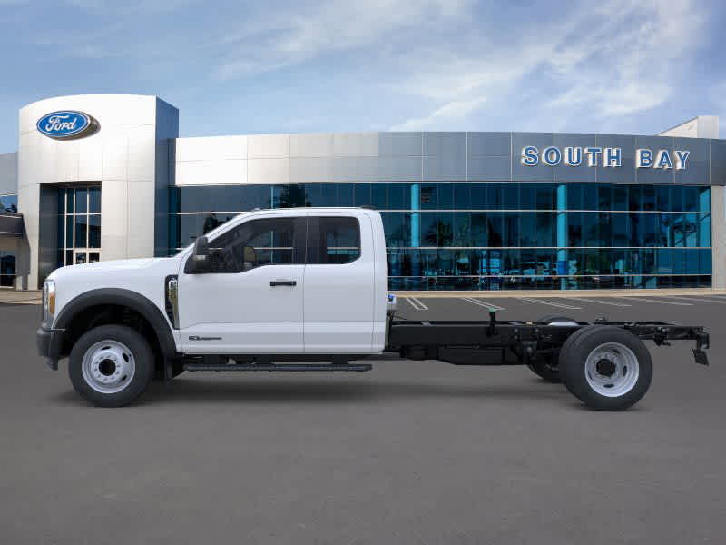 2026 Ford Super Duty F-550 DRW 