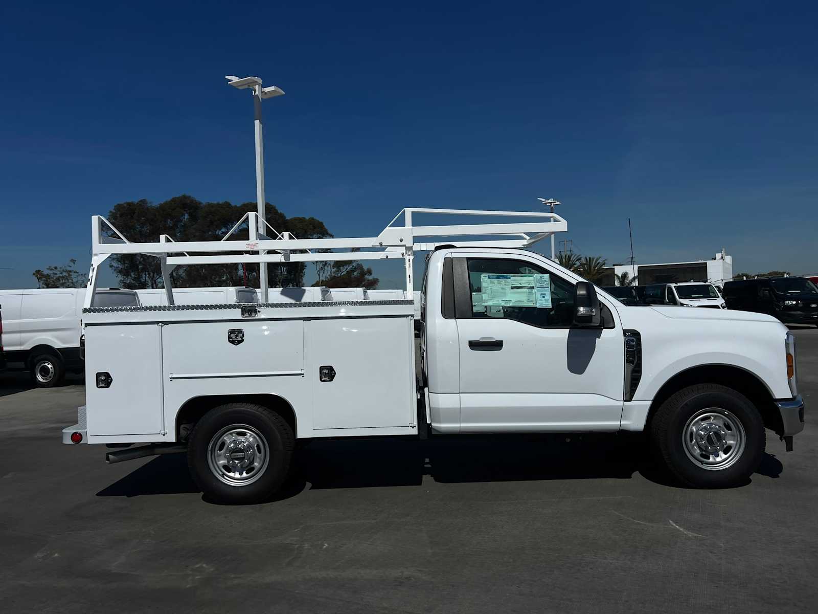 2025 Ford Super Duty F-250 Pickup XL