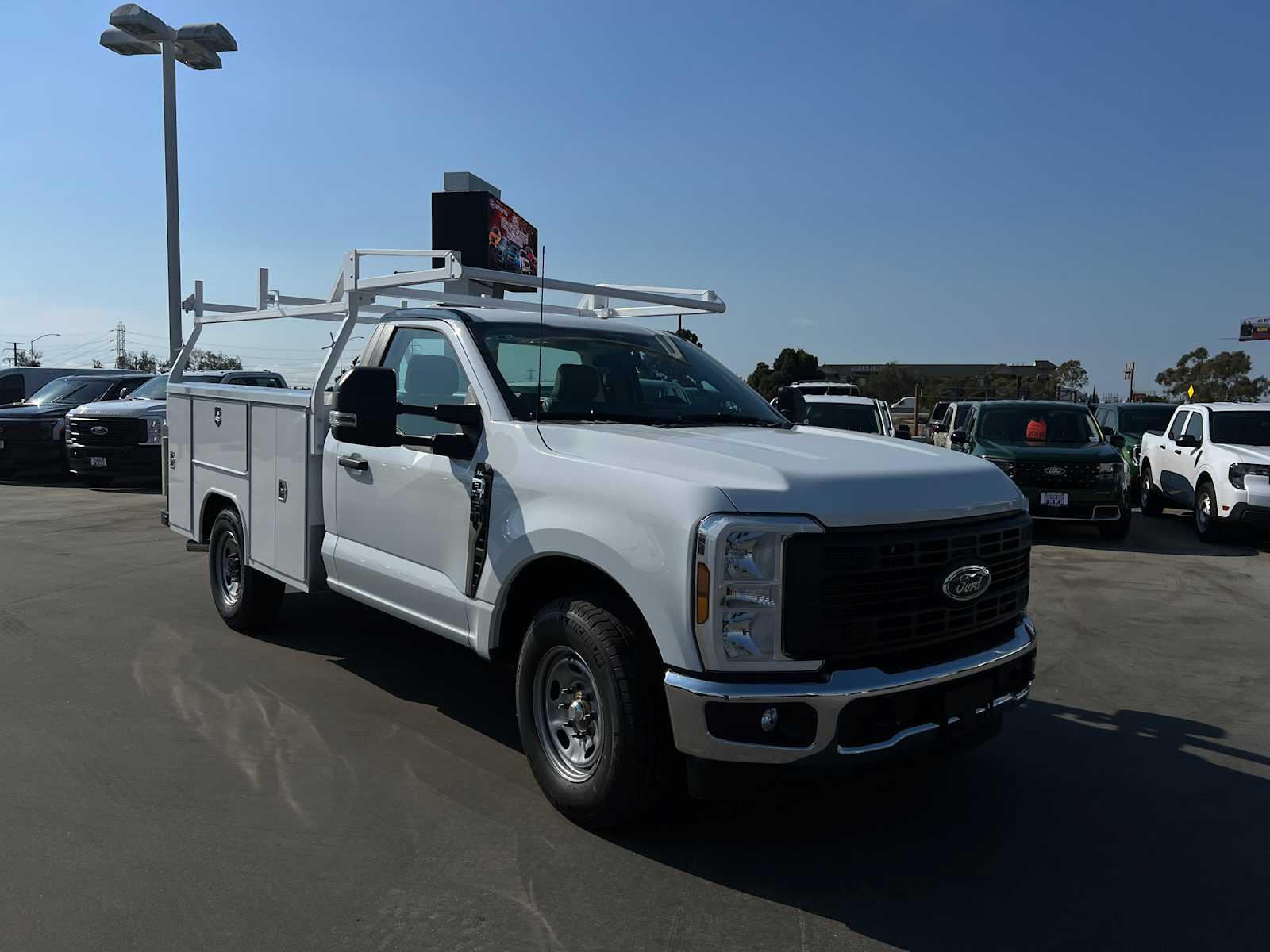 2025 Ford Super Duty F-250 SRW XL