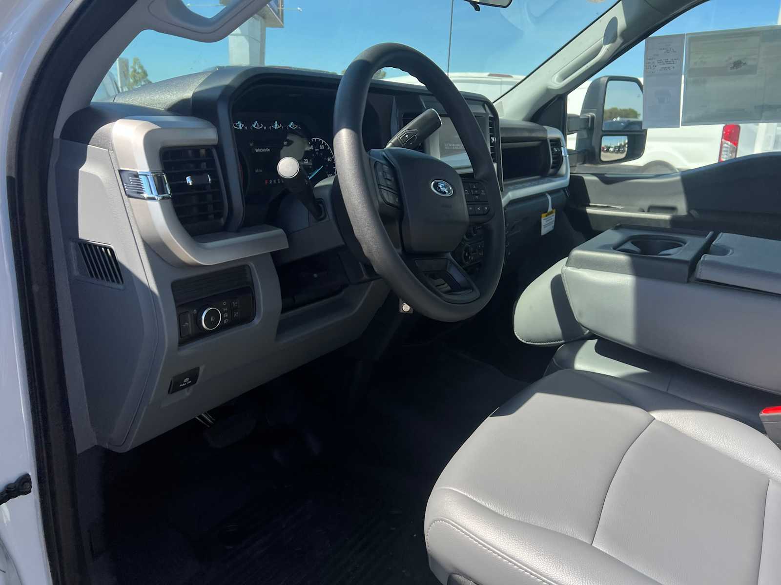 2025 Ford Super Duty F-250 Pickup XL