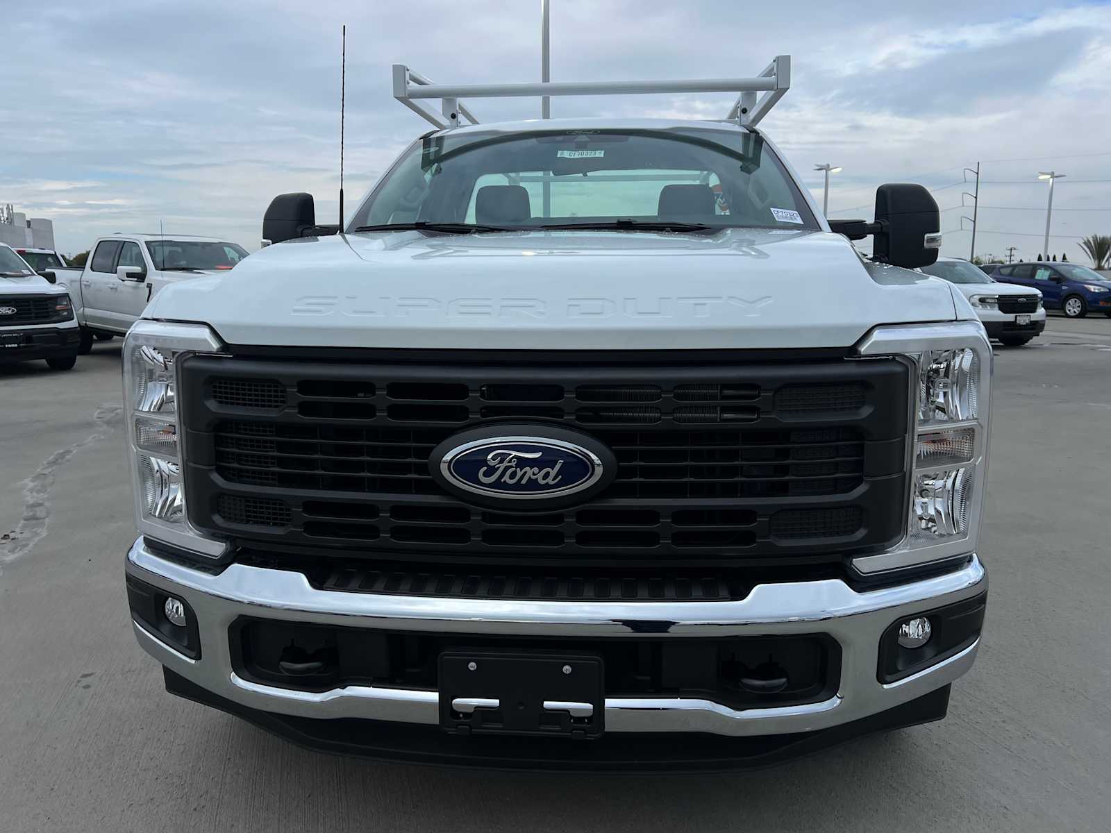 2025 Ford Super Duty F-250 Pickup XL
