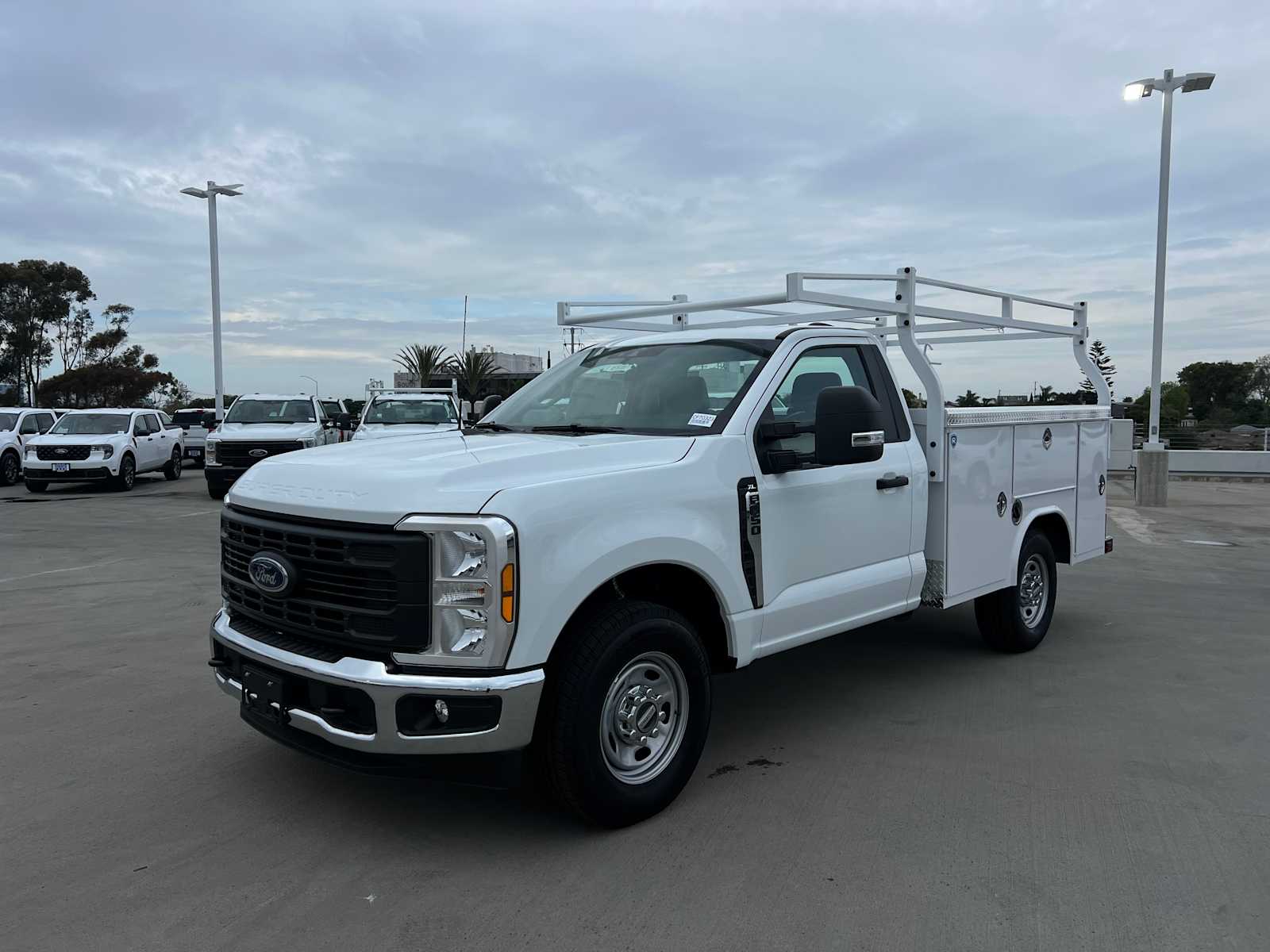 2025 Ford Super Duty F-250 Pickup XL