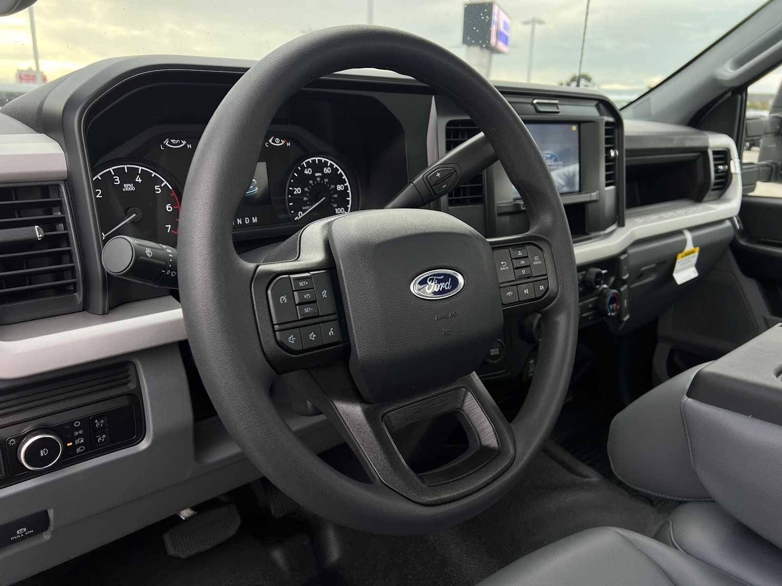 2025 Ford Super Duty F-250 Pickup XL