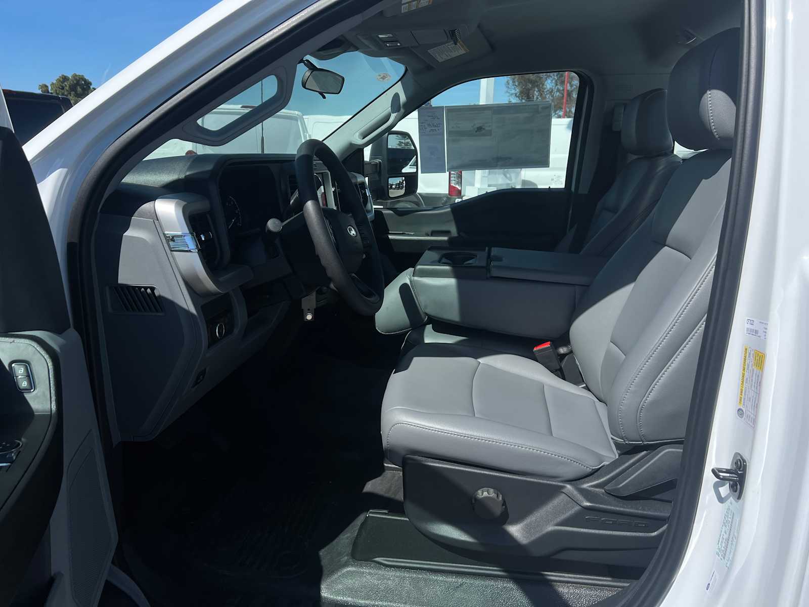 2025 Ford Super Duty F-250 Pickup XL