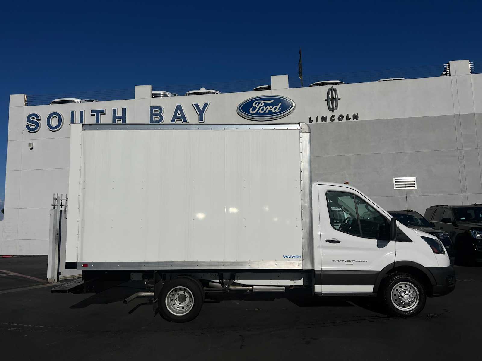 2023 Ford Transit Cutaway 