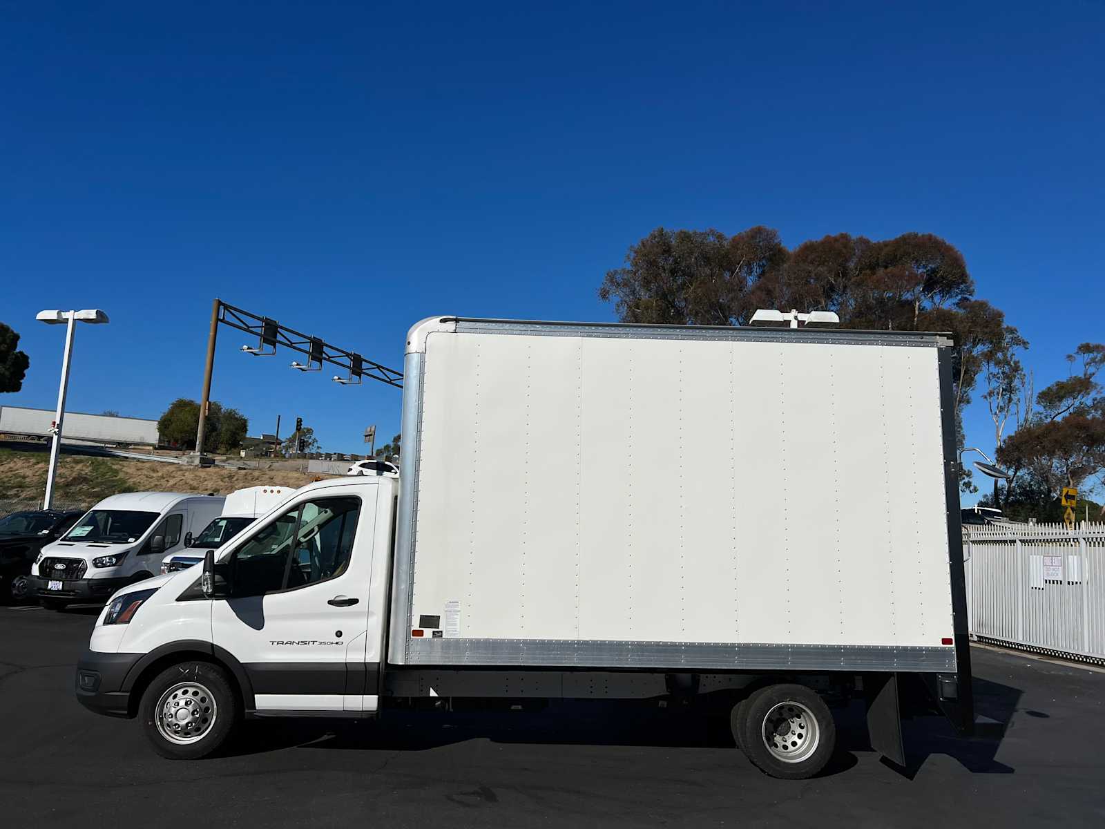 2024 Ford Transit Chassis 