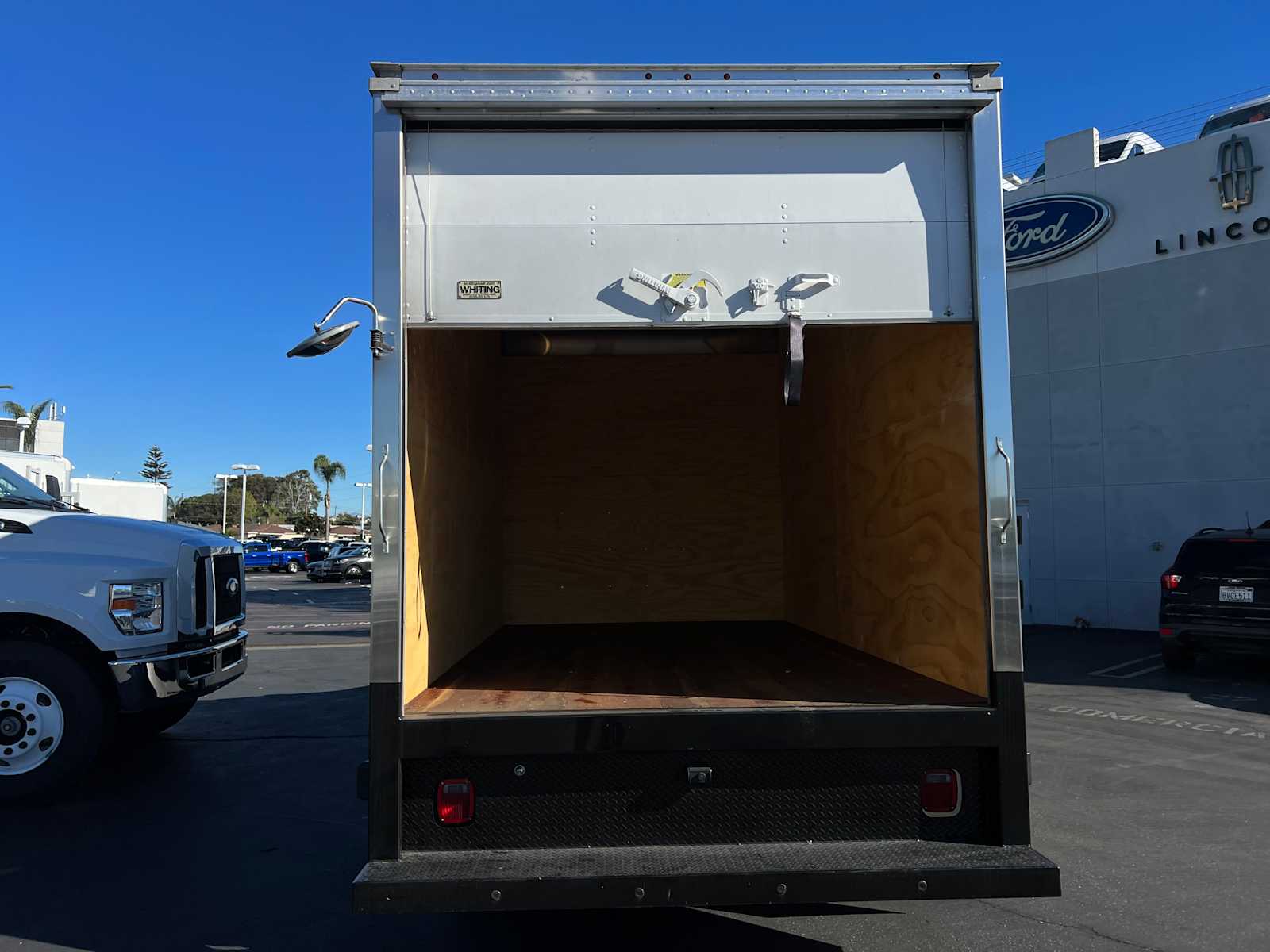 2024 Ford Transit Chassis 