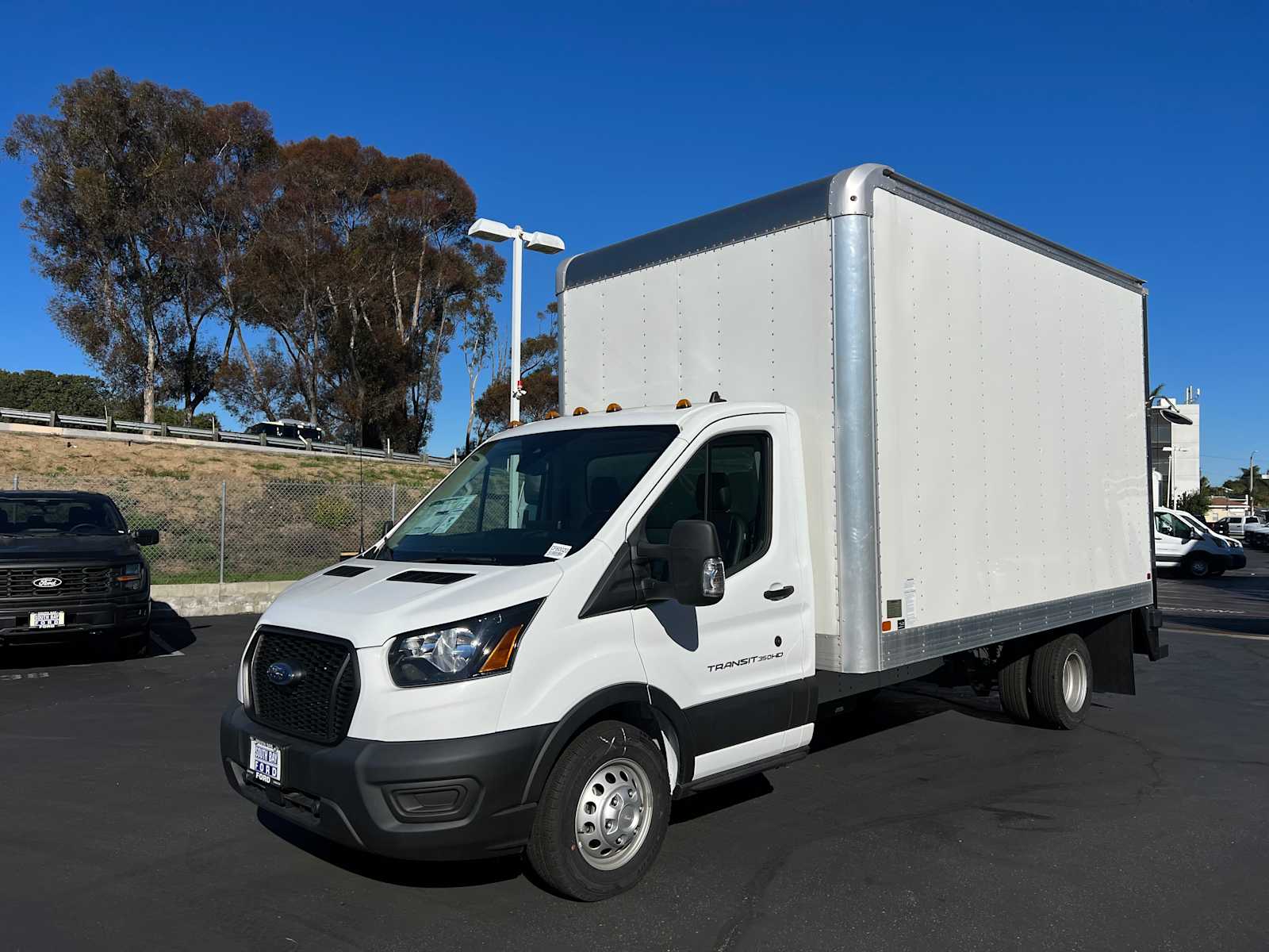 2024 Ford Transit Chassis 