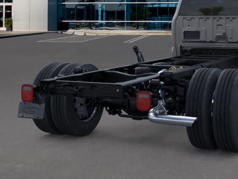 2026 Ford Super Duty F-600 DRW 