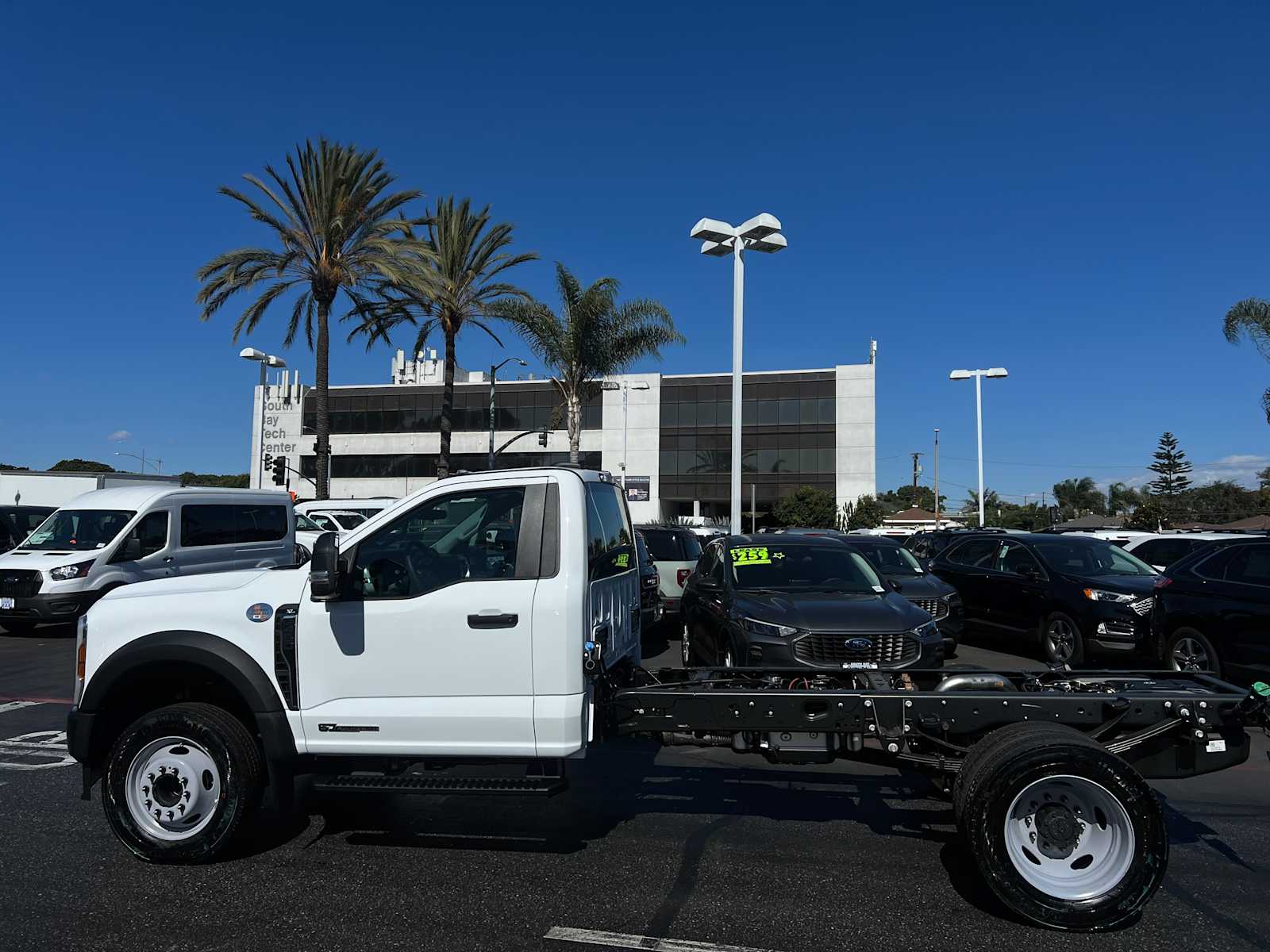 2024 Ford Super Duty F-450 DRW 