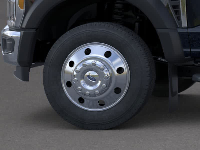 2025 Ford Super Duty F-550 DRW 