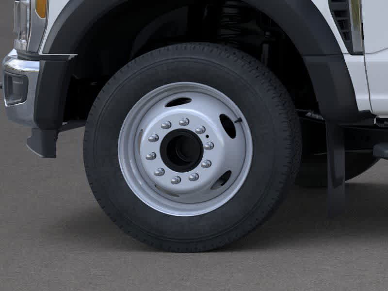 2025 Ford Super Duty F-550 DRW 