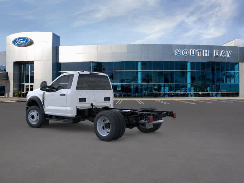 2025 Ford Super Duty F-550 DRW 