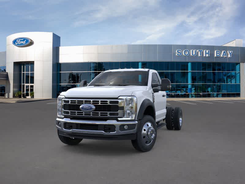 2025 Ford Super Duty F-550 DRW 