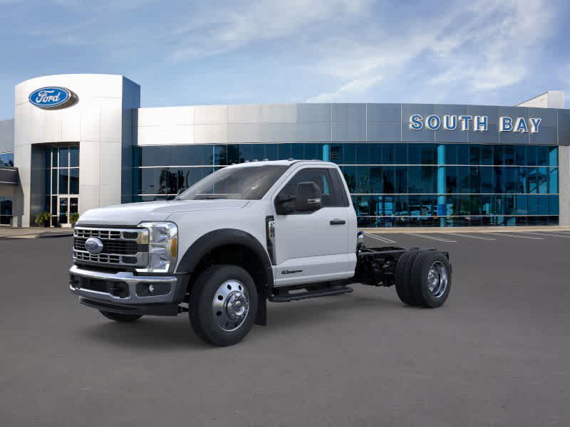 2026 Ford Super Duty F-550 DRW 