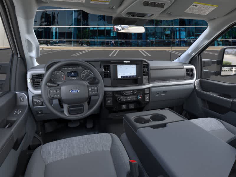 2025 Ford Super Duty F-550 DRW 