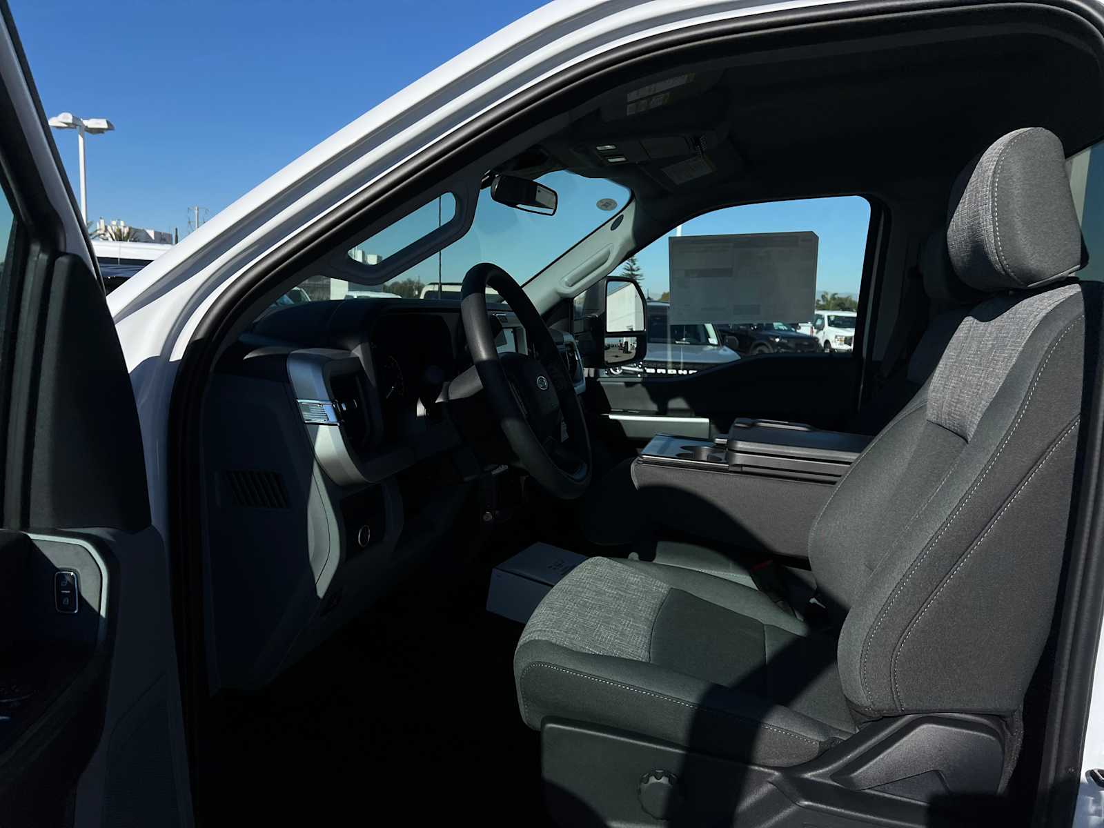 2026 Ford Super Duty F-550 DRW 