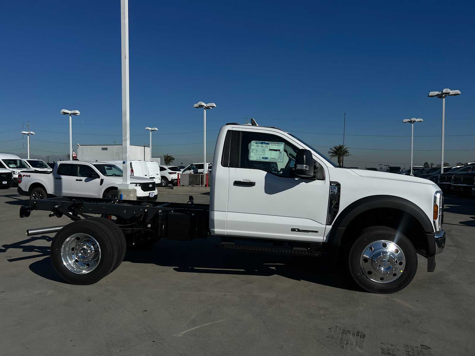 2026 Ford Super Duty F-550 DRW 