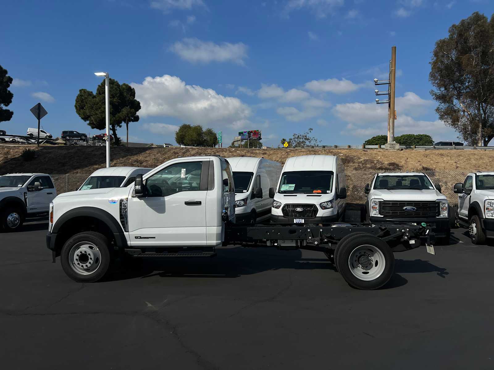 2024 Ford Super Duty F-550 DRW 