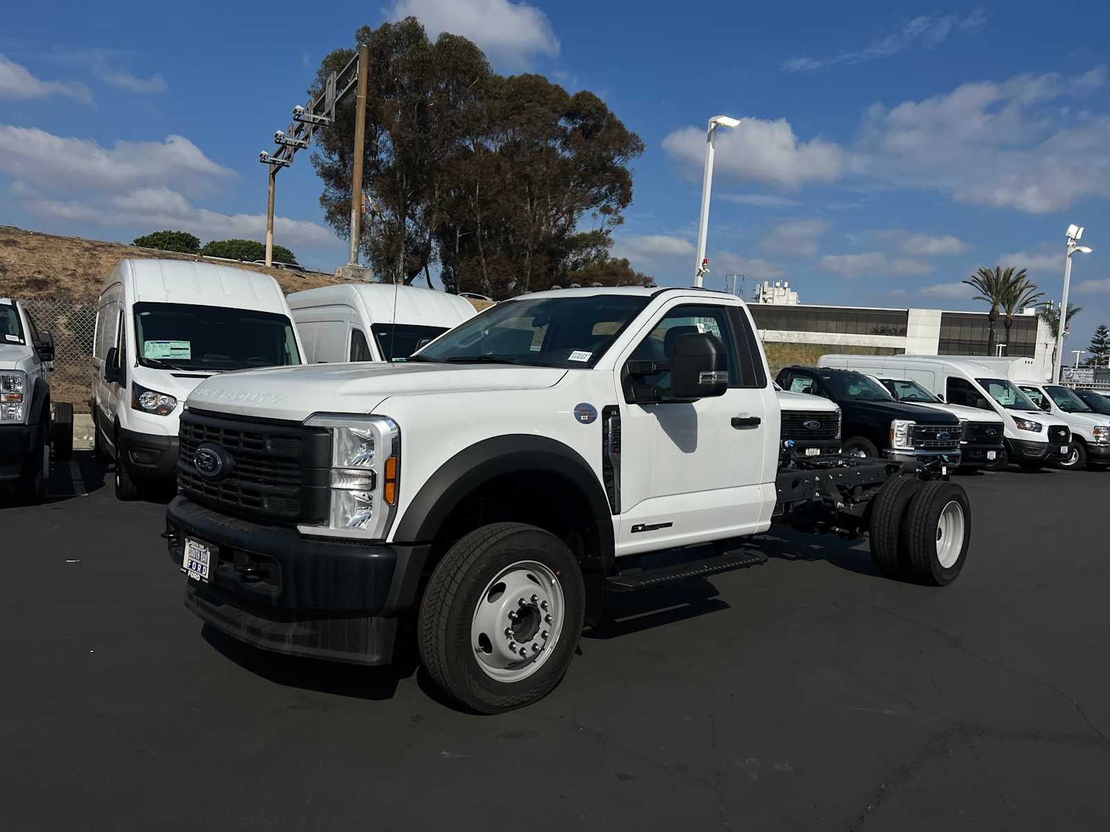 2024 Ford Super Duty F-550 DRW 