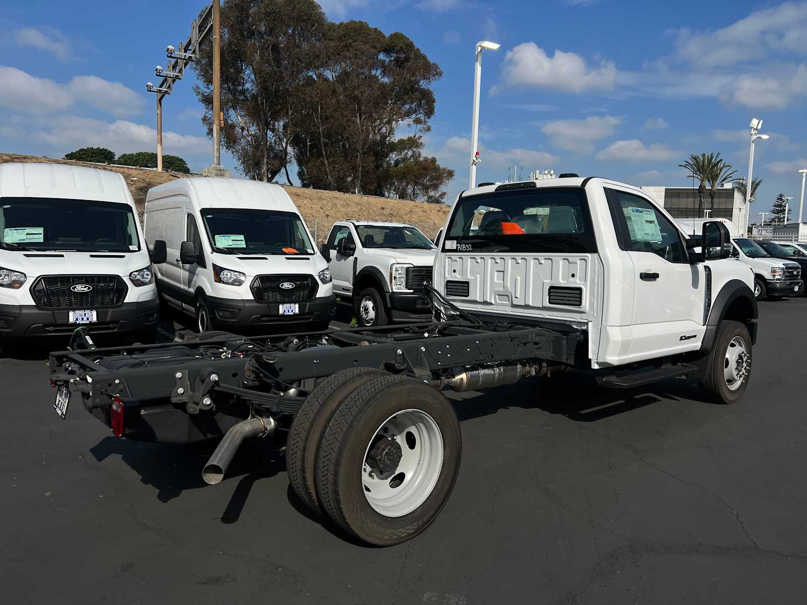 2024 Ford Super Duty F-550 DRW 