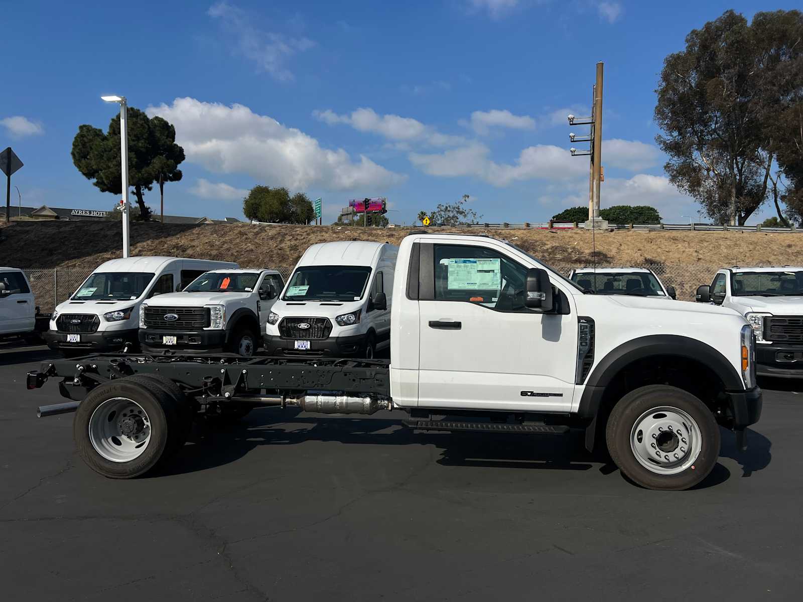 2024 Ford Super Duty F-550 DRW 