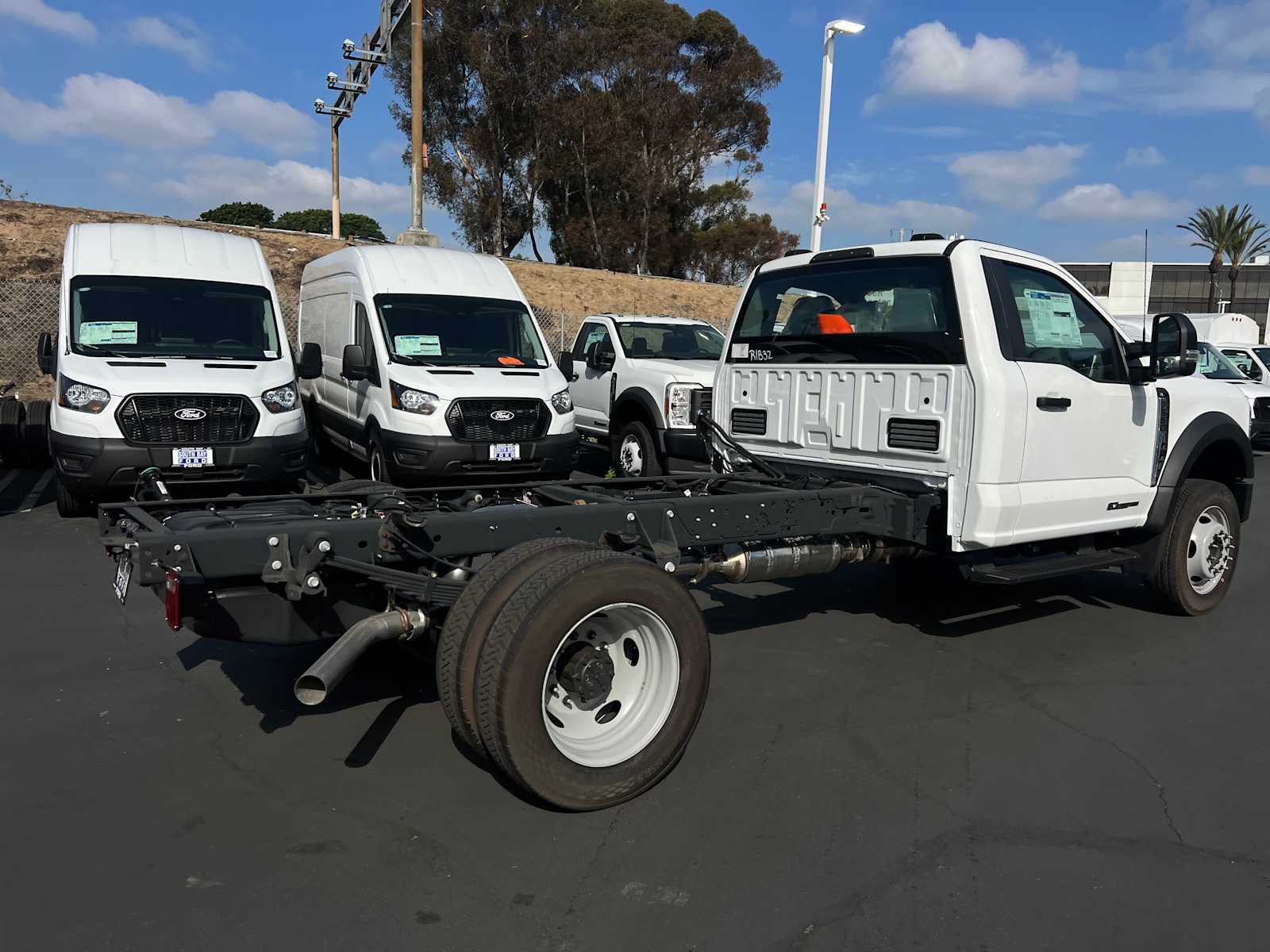 2024 Ford Super Duty F-550 DRW 