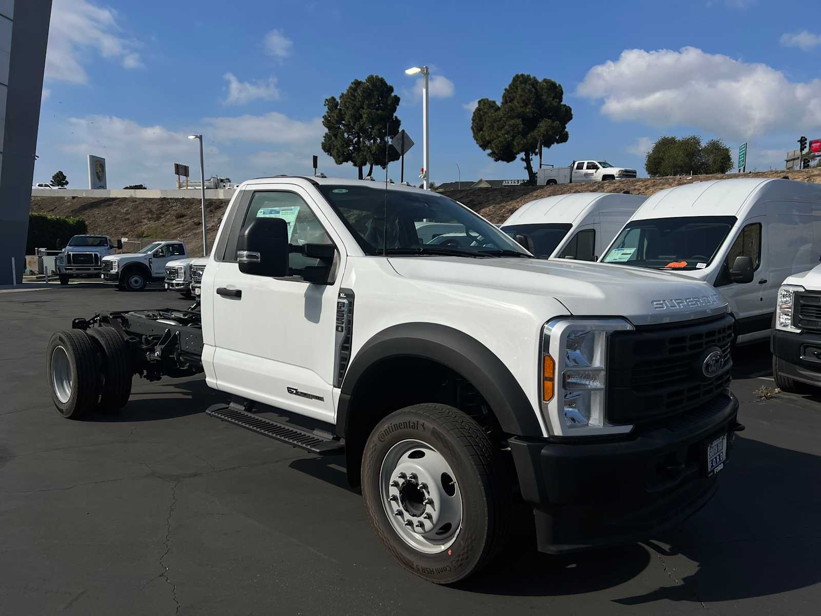 2024 Ford Super Duty F-550 DRW 
