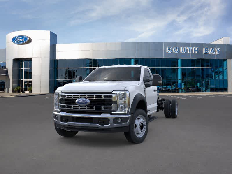 2025 Ford Super Duty F-550 DRW 