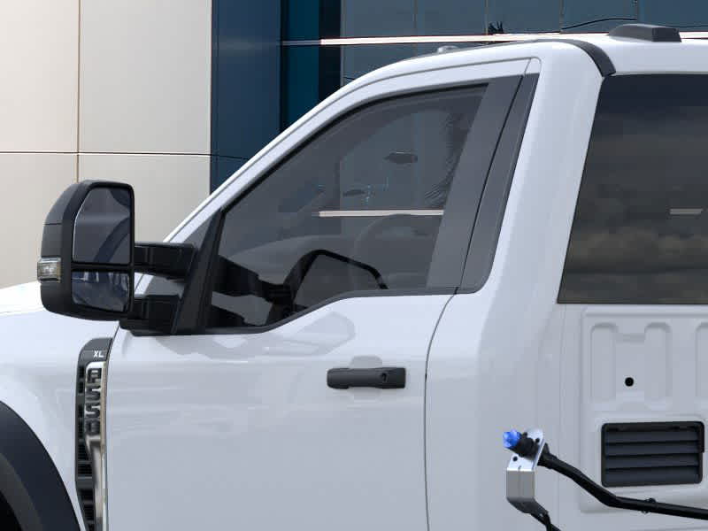 2025 Ford Super Duty F-550 DRW 