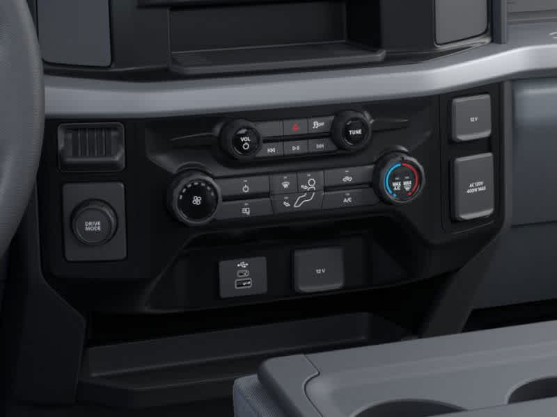 2025 Ford Super Duty F-550 DRW 
