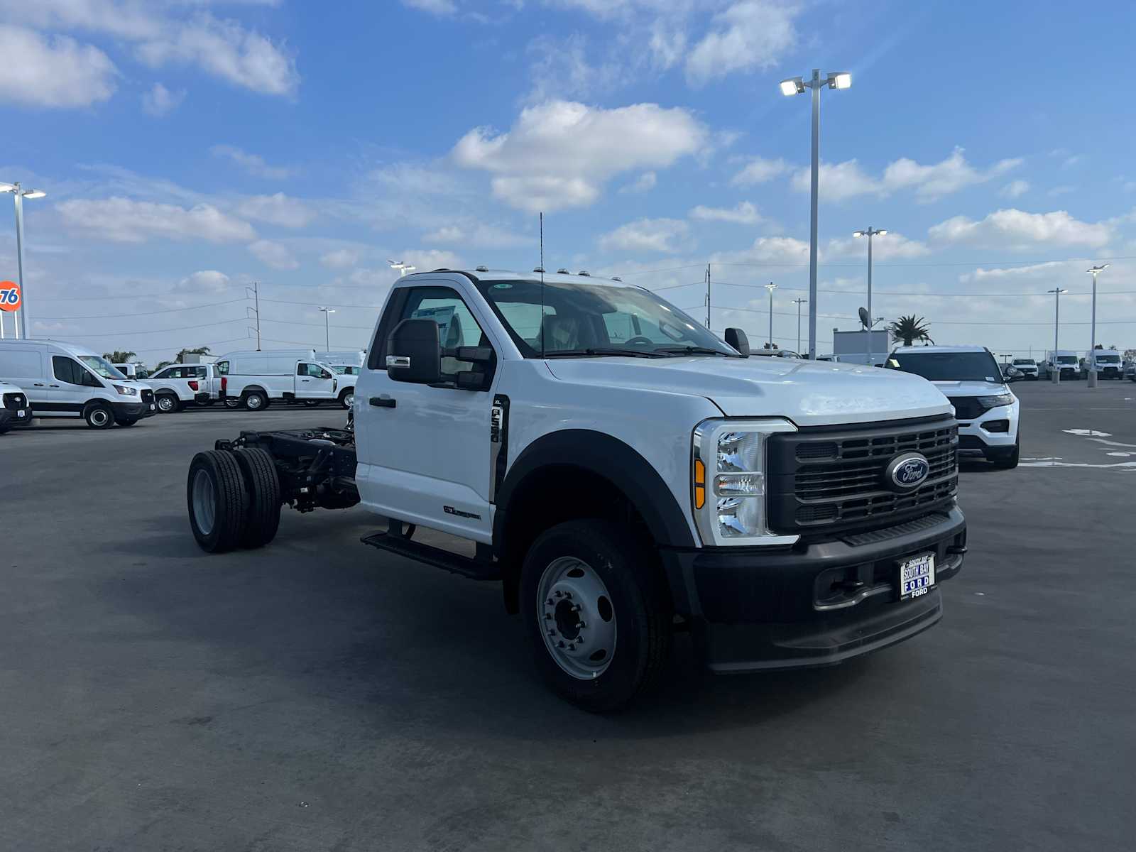 2024 Ford Super Duty F-550 DRW XL