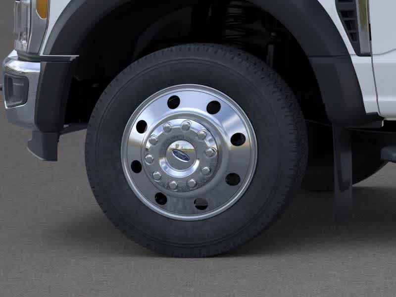 2025 Ford Super Duty F-550 DRW 