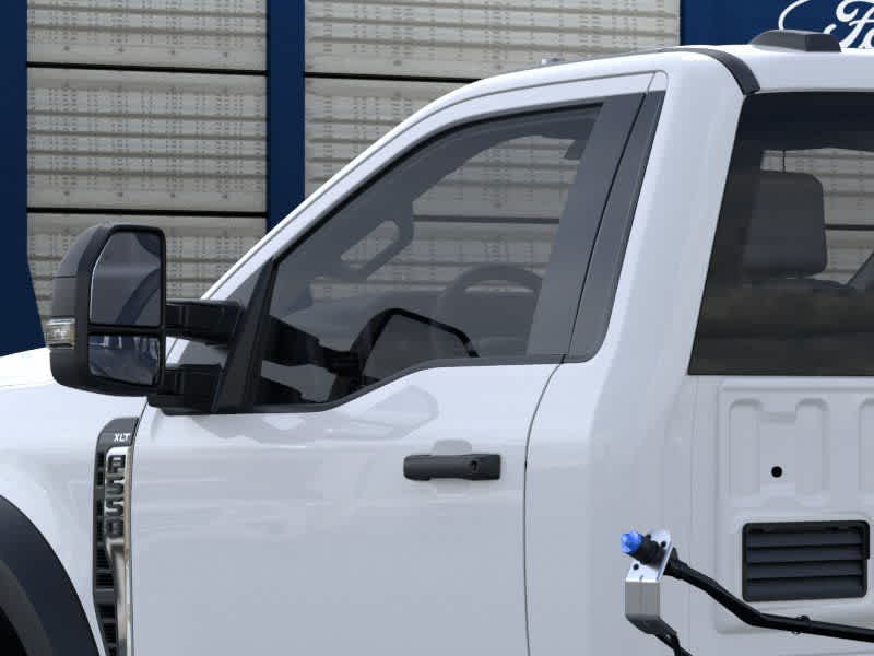 2026 Ford Super Duty F-550 DRW 