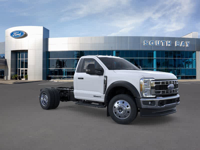2026 Ford Super Duty F-550 DRW 