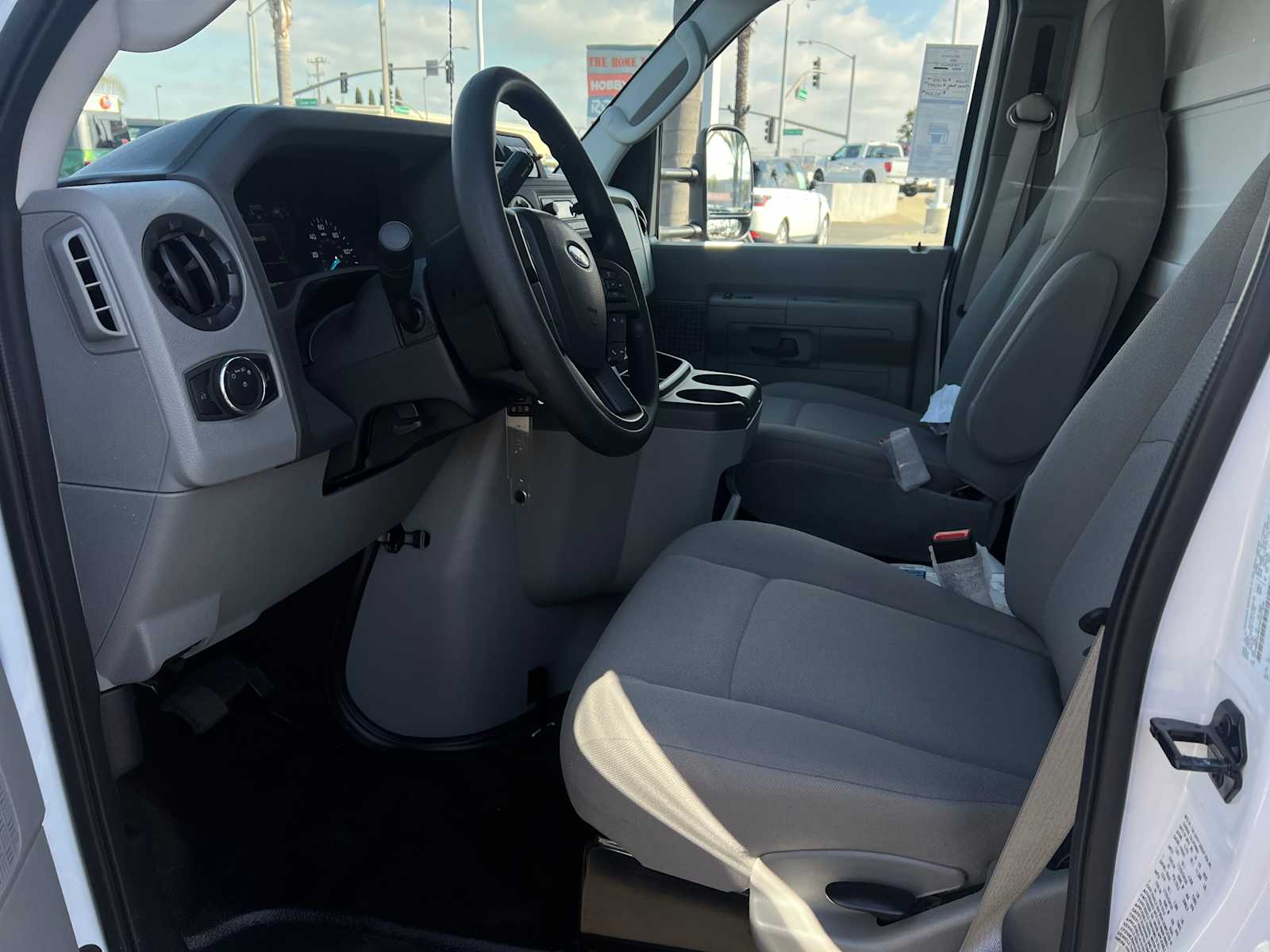 2026 Ford E-Series Cutaway 