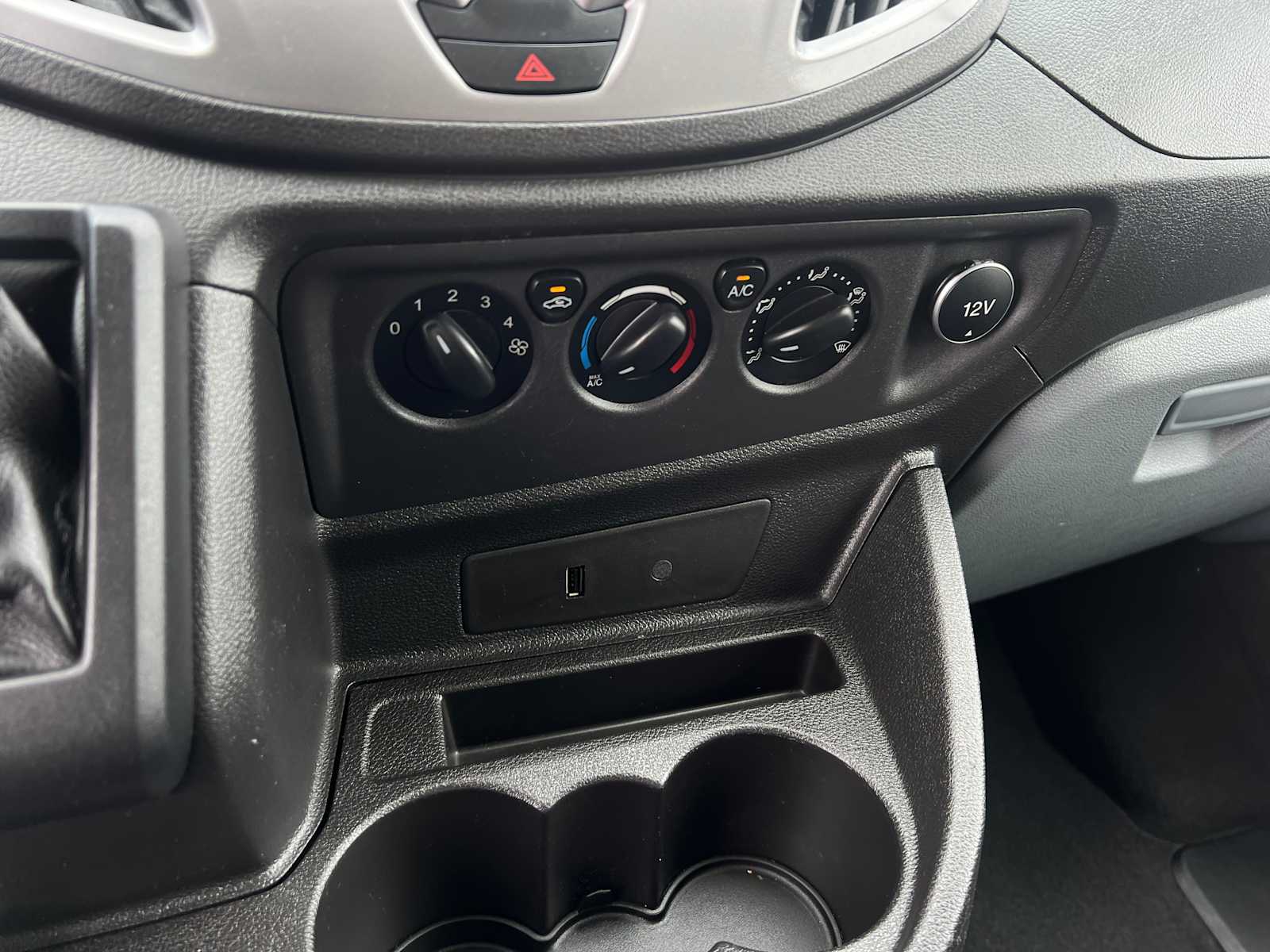 2017 Ford Transit XLT