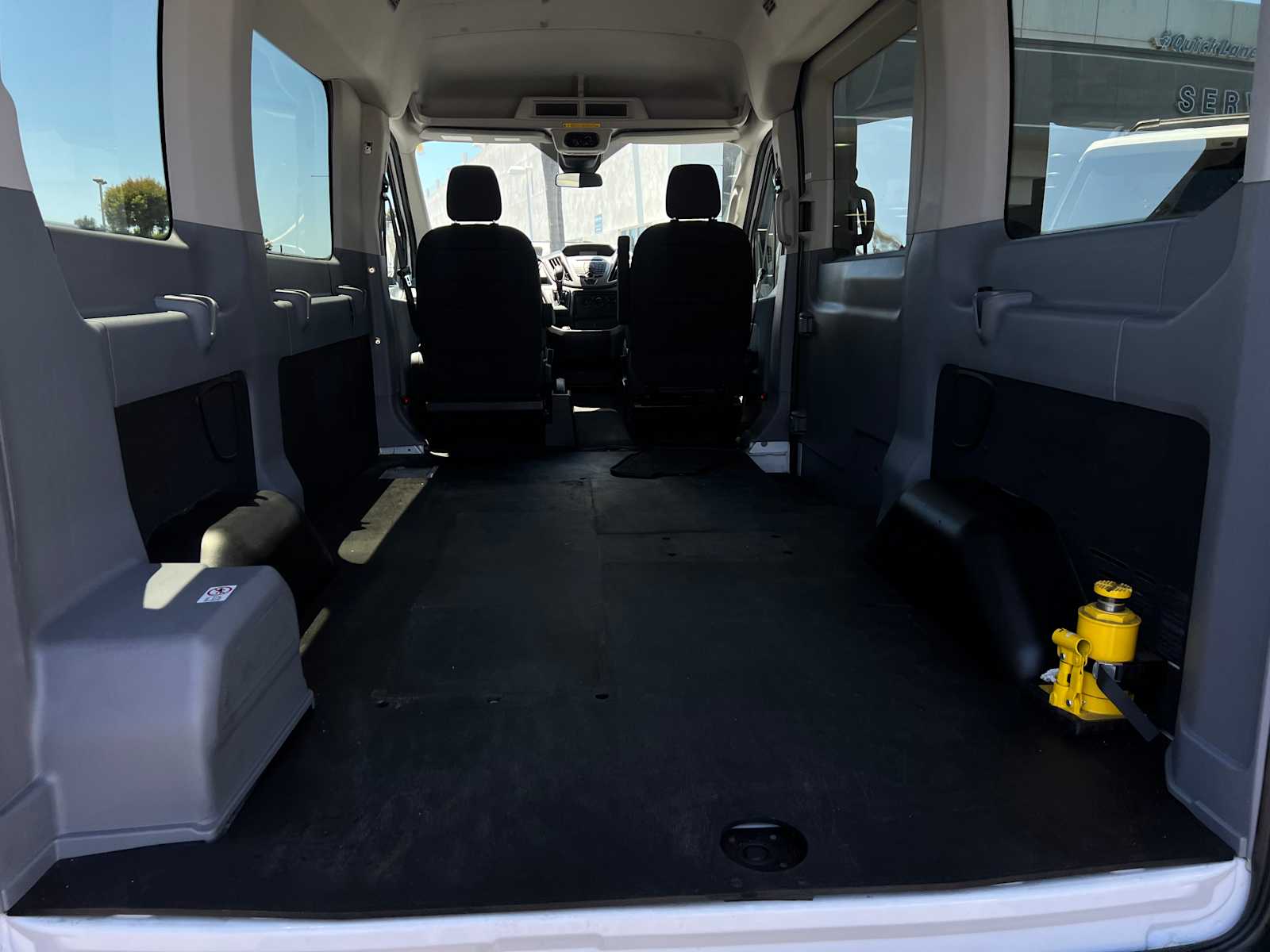 2017 Ford Transit XLT