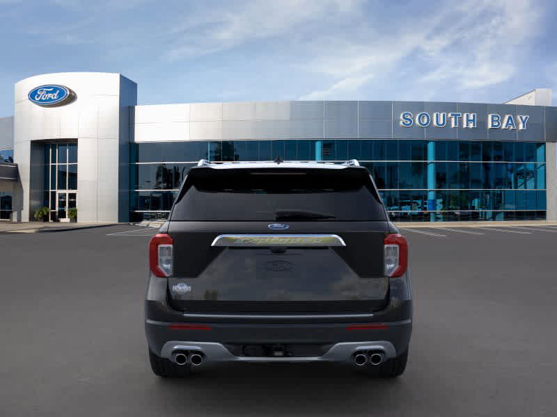 undefined 2023 Ford Explorer King Ranch