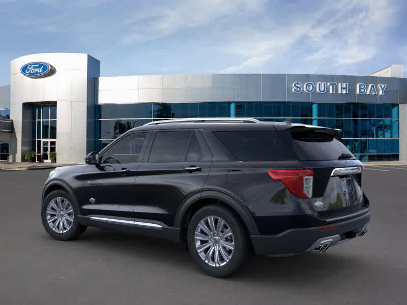 undefined 2023 Ford Explorer King Ranch
