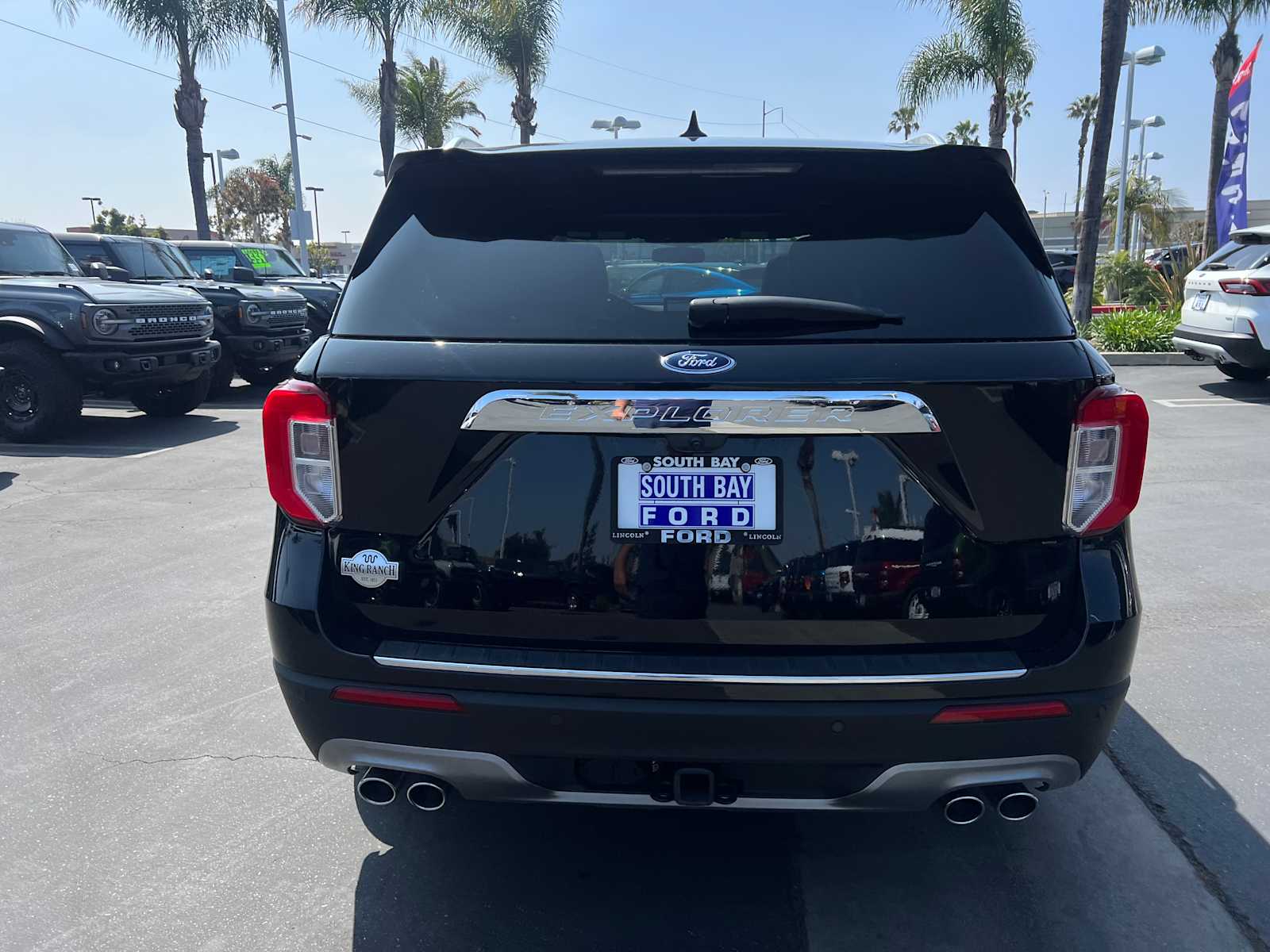 undefined 2023 Ford Explorer King Ranch
