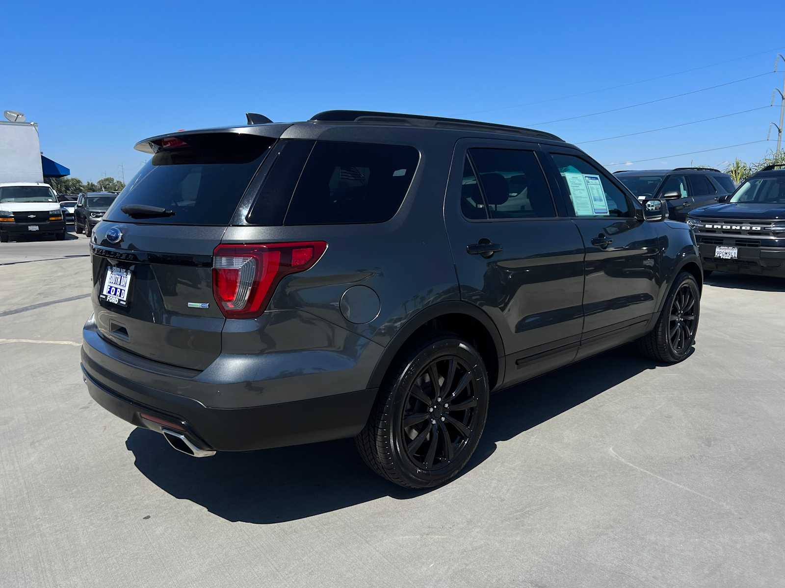 2017 Ford Explorer Sport
