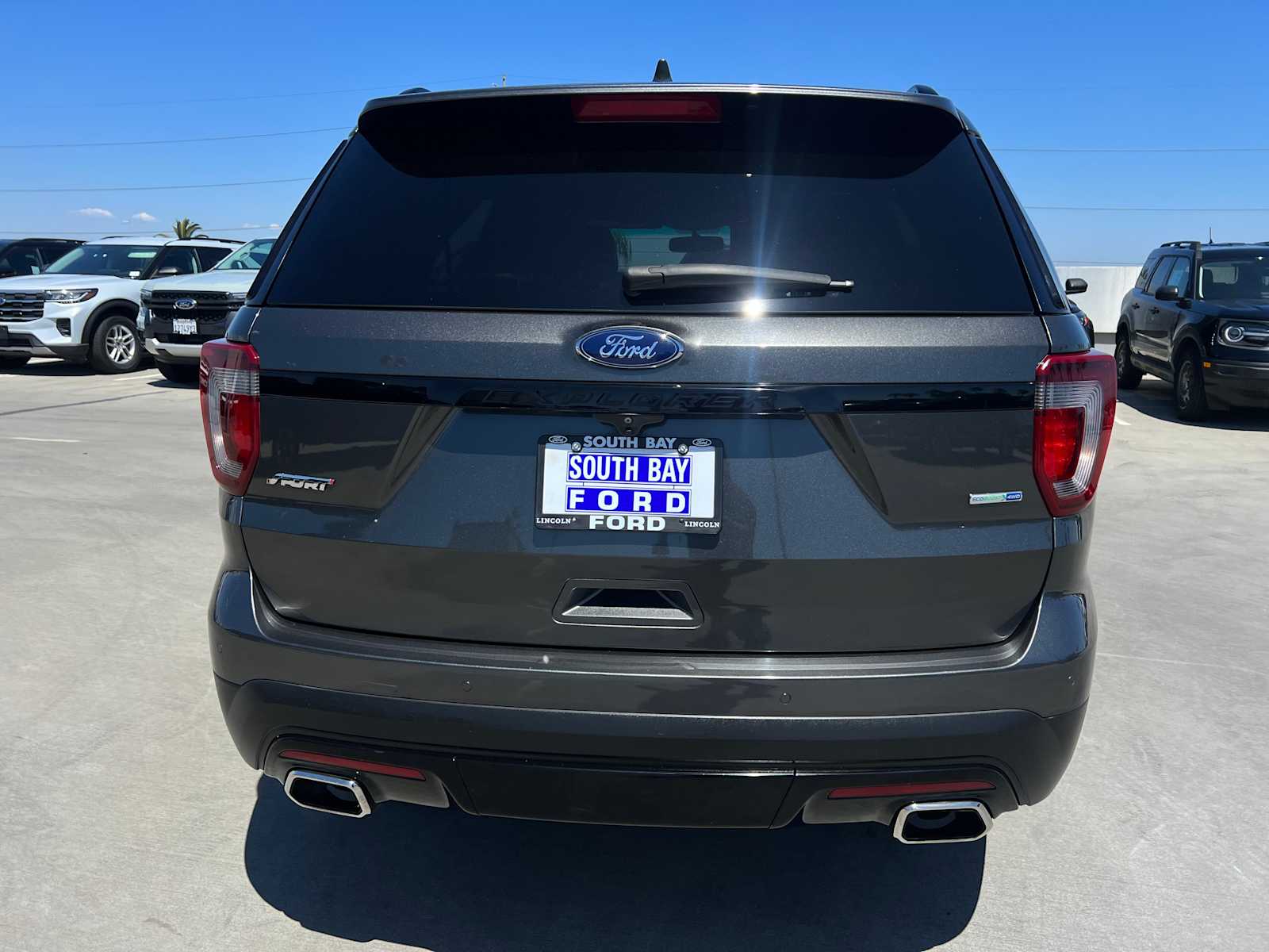2017 Ford Explorer Sport