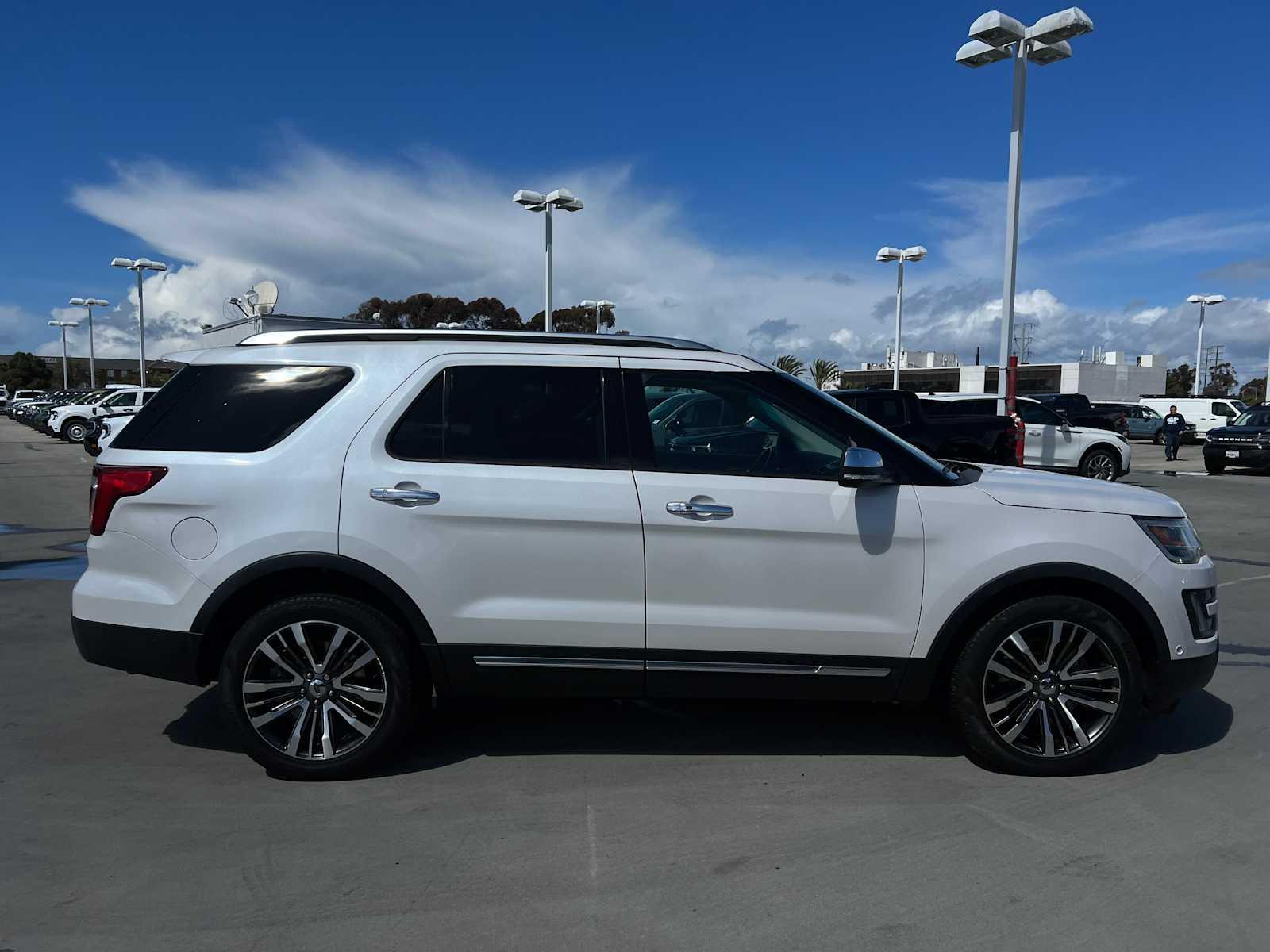 2016 Ford Explorer Platinum