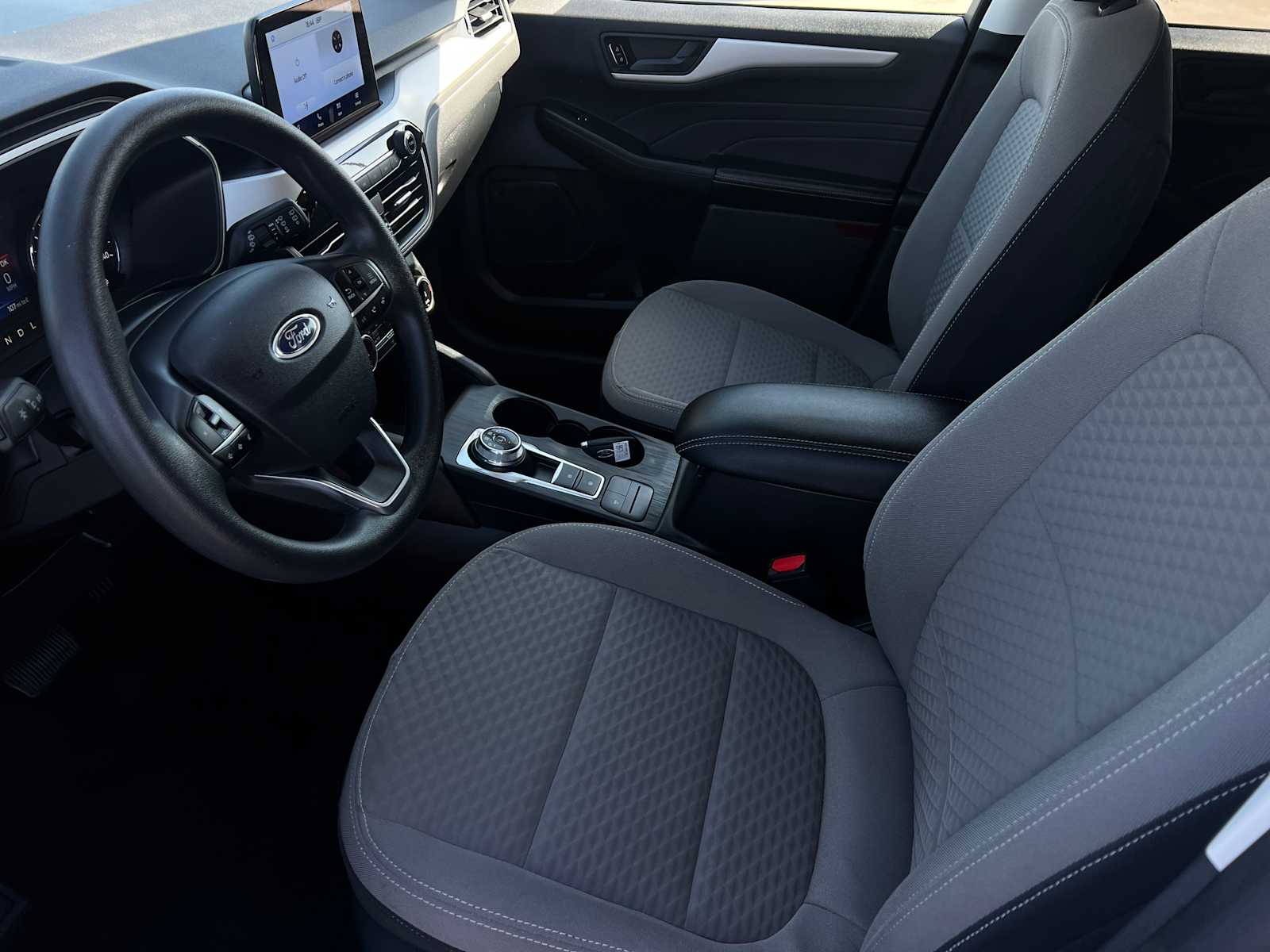2022 Ford Escape SE Hybrid