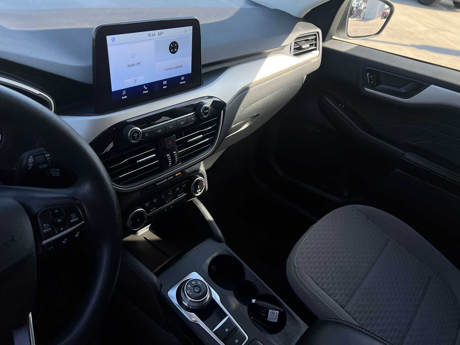 2022 Ford Escape SE Hybrid