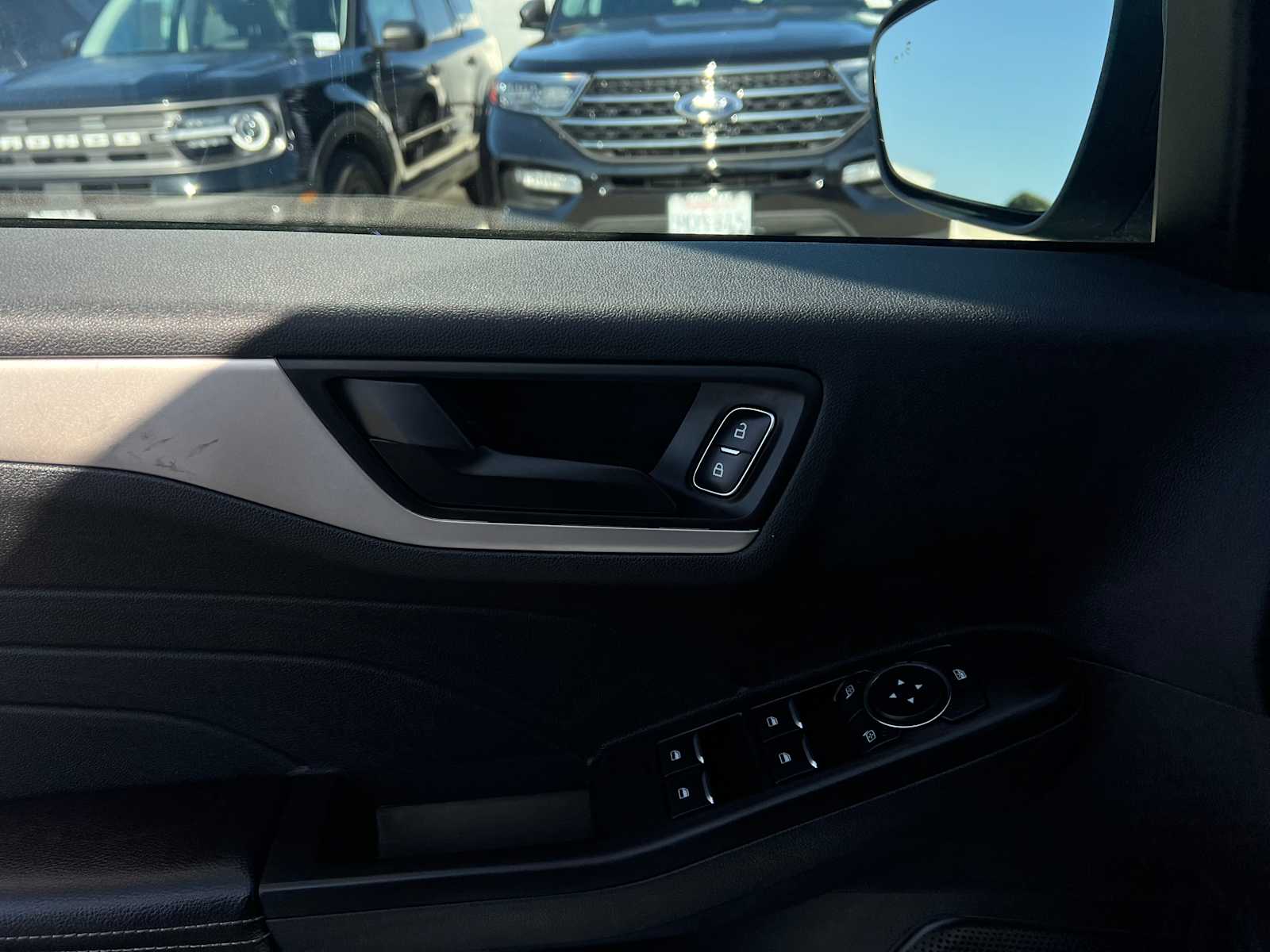 2022 Ford Escape SE Hybrid